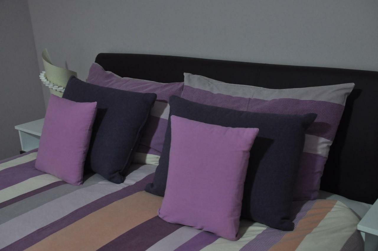 Guest House Mines Vrdnik Luaran gambar